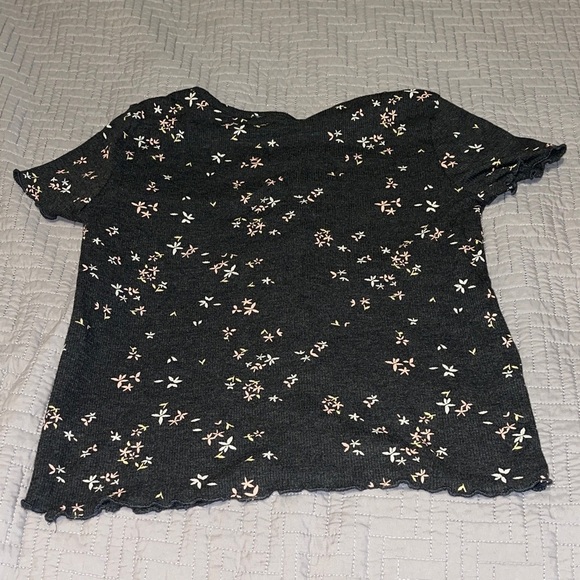 Jessica Simpson Black Floral Button-Up Kids Shirt - Picture 2 of 2